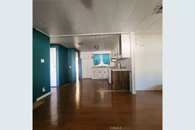 995 Pomona Road #33, Corona, CA 92882 - Photo 4