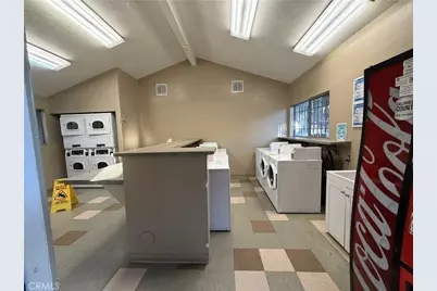 960 E Bonita #125, Pomona, CA 91767 - Photo 38