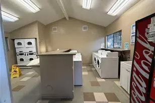 960 E Bonita, Pomona, CA 91767 - Photo 38