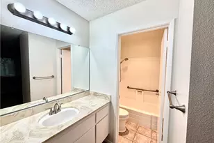 960 E Bonita, Pomona, CA 91767 - Photo 22