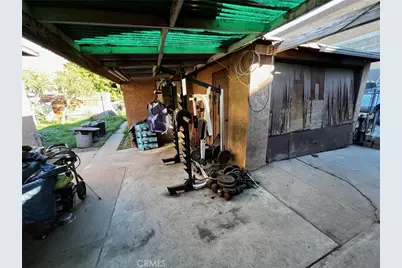 111 N Belle Avenue, Corona, CA 92882 - Photo 8