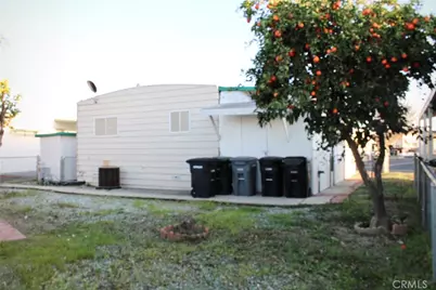 332 N Lyon #57, Hemet, CA 92543 - Photo 6