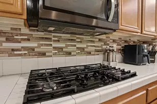 9425 San Bernardino Rd, Rancho Cucamonga, CA 91730 - Photo 28