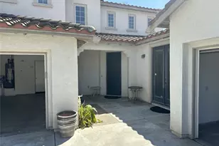 11306 Trailstone Ct, Riverside, CA 92505 - Photo 2