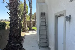 11306 Trailstone Ct, Riverside, CA 92505 - Photo 6