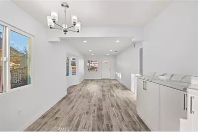 207 W 17th, San Bernardino, CA 92405 - Photo 8