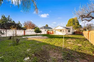 207 W 17th, San Bernardino, CA 92405 - Photo 24