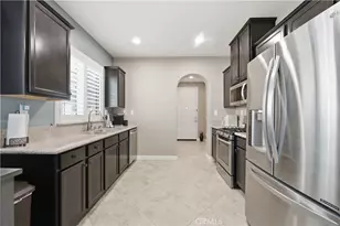 31770 Paseo Peonia, Murrieta, CA 92563 - Photo 10