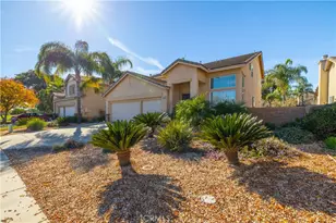27075 Comet View Ct, Menifee, CA 92585 - Photo 4