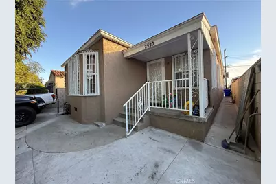 2520 Ohio Avenue, South Gate, CA 90280 - Photo 2