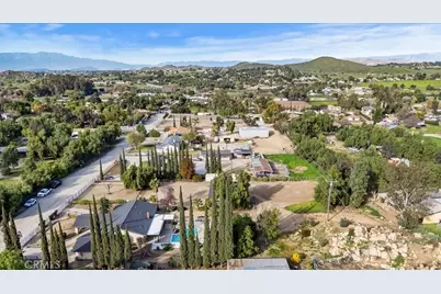 20098 Smith, Riverside, CA 92570 - Photo 48