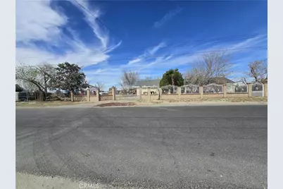 9249 E Avenue R10, Littlerock, CA 93543 - Photo 2