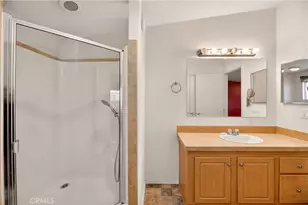 725 W Thornton, Hemet, CA 92543 - Photo 20