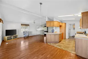 725 W Thornton, Hemet, CA 92543 - Photo 12