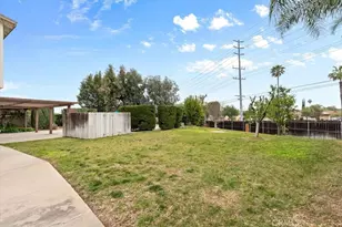 1121 Iris, Corona, CA 92882 - Photo 28