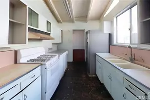 1210 Tejon, Colton, CA 92324 - Photo 8