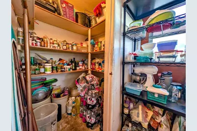 1210 Tejon, Colton, CA 92324 - Photo 30