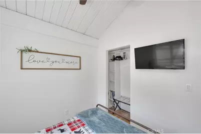 346 San Bernardino Avenue, Sugarloaf, CA 92386 - Photo 22