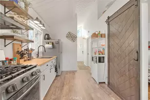 346 San Bernardino Ave, Sugarloaf, CA 92386 - Photo 14