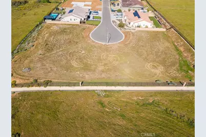 7955 Featherstone Court, Riverside, CA 92506 - Photo 6