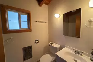 33058 Juniper Ln, Green Valley Lake, CA 92341 - Photo 12