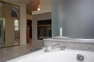 24054 Bearskin, Murrieta, CA 92562 - Photo 8