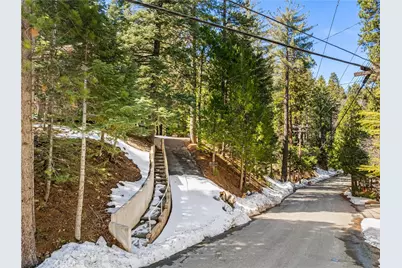 450 Annandale, Lake Arrowhead, CA 92352 - Photo 2