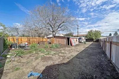 403 W Francis, Ontario, CA 91762 - Photo 32