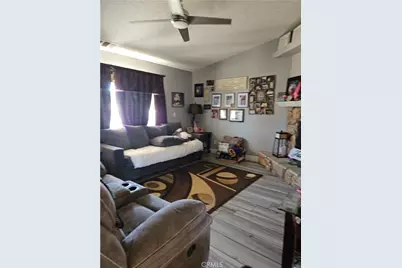 17940 Alder, Hesperia, CA 92345 - Photo 4