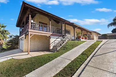 14421 Laurel Drive, Riverside, CA 92503 - Photo 12