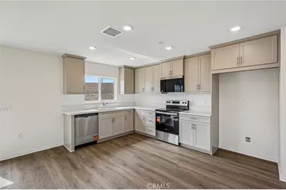 10635 Sea Venture Way, Victorville, CA 92394 - Photo 10
