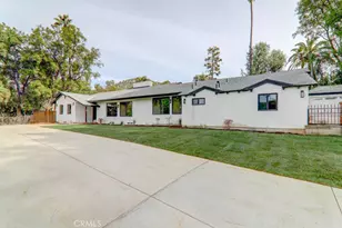 6174 Hawarden, Riverside, CA 92506 - Photo 10