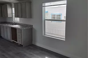 17455 Marygold Ave, Bloomington, CA 92316 - Photo 10