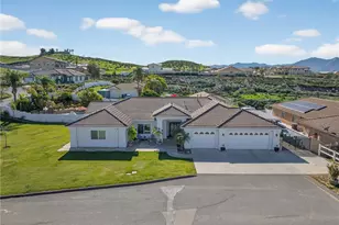 14029 Dove Canyon Dr, Riverside, CA 92503 - Photo 68