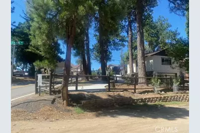 1055 Playground, Crestline, CA 92325 - Photo 12