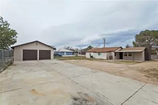 15591 El Centro, Hesperia, CA 92345 - Photo 24