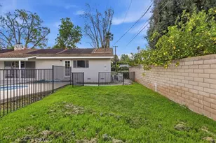 2111 Elsinore Rd, Riverside, CA 92506 - Photo 38