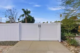 2111 Elsinore Rd, Riverside, CA 92506 - Photo 44