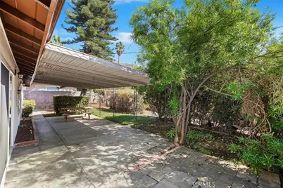 230 E Blaine, Riverside, CA 92507 - Photo 38
