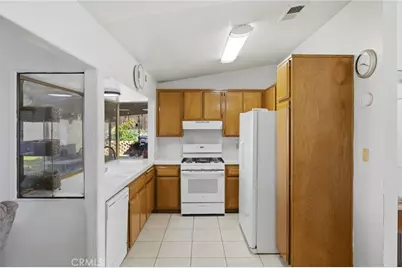 12471 Sage Grouse, Moreno Valley, CA 92555 - Photo 8