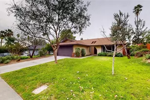 3415 Valencia Hill, Riverside, CA 92507 - Photo 4