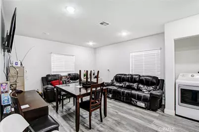 8426 Greenpoint, Riverside, CA 92503 - Photo 14