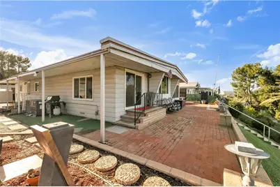 23068 Big Tee, Canyon Lake, CA 92587 - Photo 6