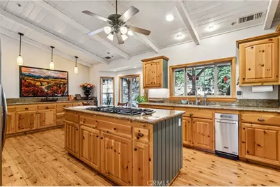 268 Cedarbrook, Twin Peaks, CA 92391 - Photo 10