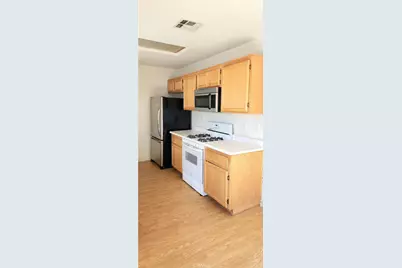 10611 Plainfield, Adelanto, CA 92301 - Photo 4