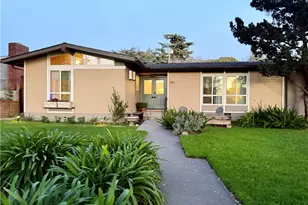 636 N Palm Ave, Upland, CA 91786 - Photo 1