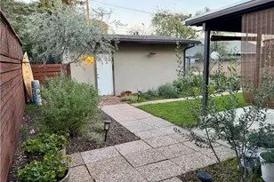 636 N Palm Ave, Upland, CA 91786 - Photo 12