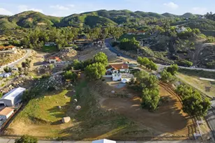 21260 Ridgedale, Lake Mathews, CA 92570 - Photo 32