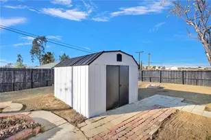 16096 Village Dr, Victorville, CA 92394 - Photo 42