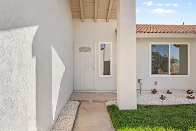 2905 Overland Court, Highland, CA 92346 - Photo 2